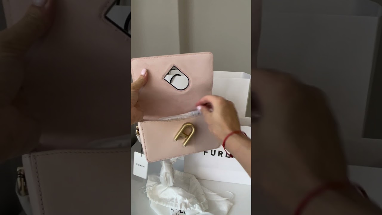 FURLA дамска чанта My Joy mini pink