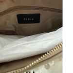 FURLA дамски клъч Classic XL sequins beige